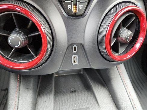 Used 2019 Chevrolet Blazer RS image 25