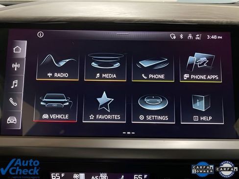 Used 2024 Audi Q4 e-tron Premium image 35