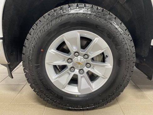 Used 2025 Chevrolet Silverado 1500 LT w/ Work Truck Package AWD/4WD image 7