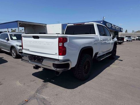 Used 2025 Chevrolet Silverado 2500 LT AWD/4WD image 5