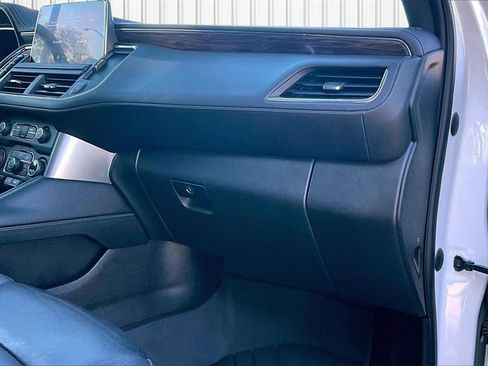 Used 2023 Chevrolet Tahoe Z71 w/ Luxury Package image 13