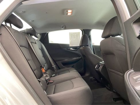 Used 2024 Chevrolet Malibu LT image 13