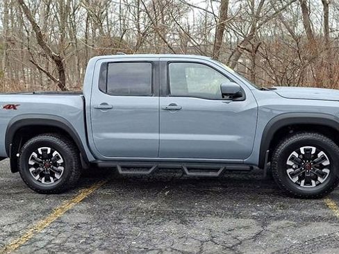 Used 2024 Nissan Frontier PRO-4X w/ Pro Convenience Package image 9