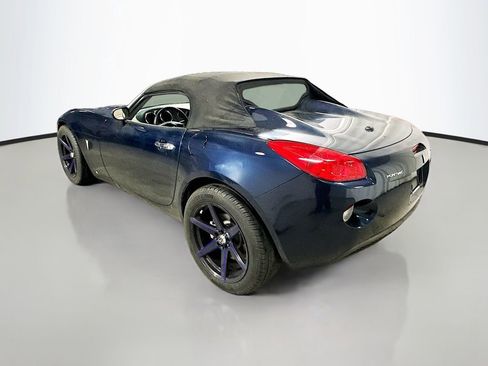 Used 2007 Pontiac Solstice Convertible w/ Premium Package RWD image 6