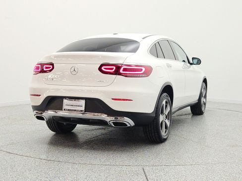 Used 2022 Mercedes-Benz GLC 300 4MATIC Coupe image 6