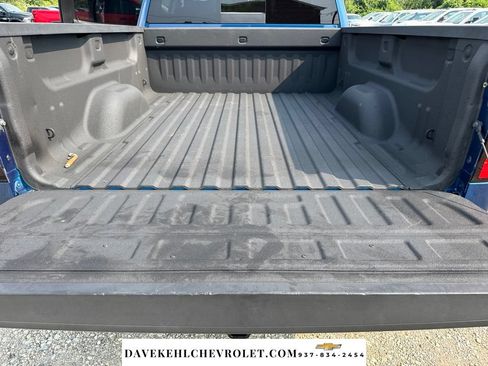 Used 2017 Chevrolet Silverado 2500 LTZ w/ Vortec Plus Package AWD/4WD image 31