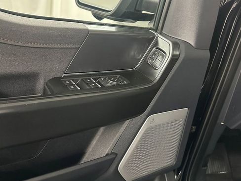 Used 2022 Ford F150 Raptor w/ Raptor 37 Performance Package AWD/4WD image 9