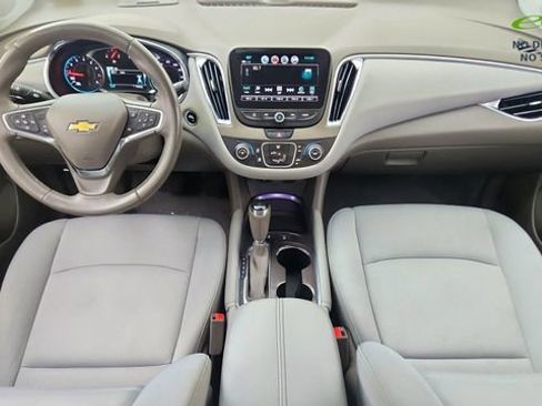 Used 2018 Chevrolet Malibu LT w/ Driver Confidence Package FWD image 86