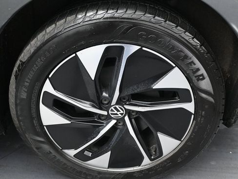 Used 2021 Volkswagen ID.4 Pro S image 42