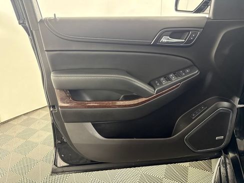 Used 2019 GMC Yukon SLT AWD/4WD image 29