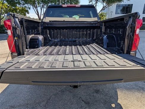 Used 2024 Chevrolet Silverado 1500 RST image 9