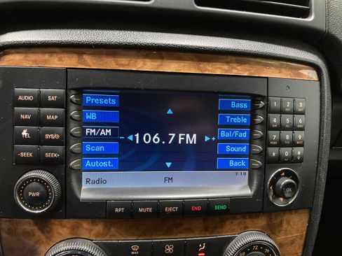 Used 2008 Mercedes-Benz R 350 2WD image 23