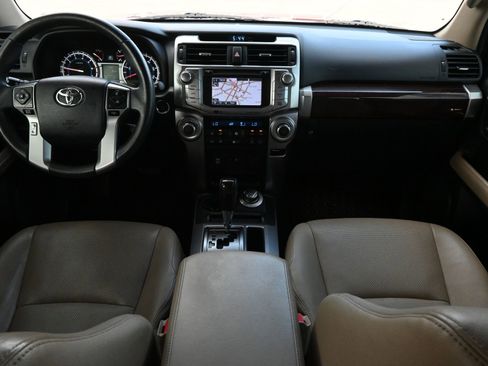 Used 2019 Toyota 4Runner Limited AWD/4WD image 7