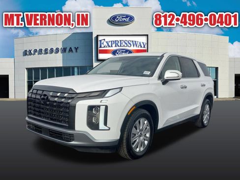 Used 2025 Hyundai Palisade SE image 2