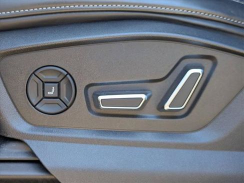 Used 2021 Audi RS Q8 AWD/4WD image 22