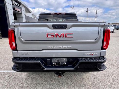 Used 2023 GMC Sierra 1500 AT4X image 5