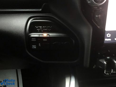 Used 2023 RAM 3500 Laramie image 35