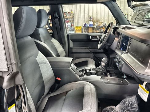 New 2025 Ford Bronco Big Bend image 31