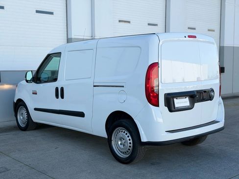 Used 2022 RAM ProMaster City Tradesman image 3