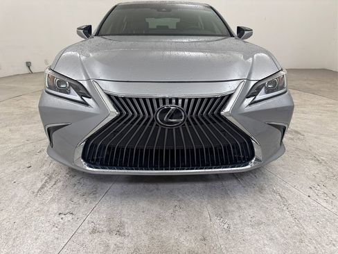 Used 2024 Lexus ES 350 w/ Premium Package FWD image 17