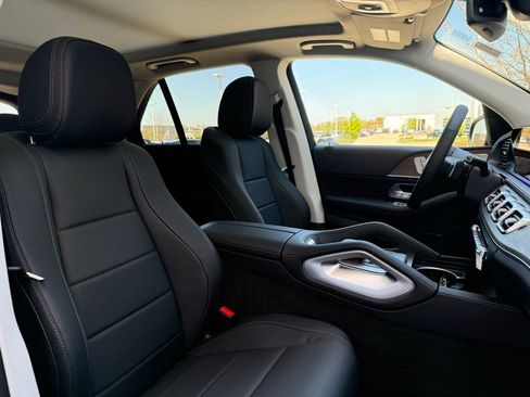 New 2026 Mercedes-Benz GLE 450 4MATIC image 11