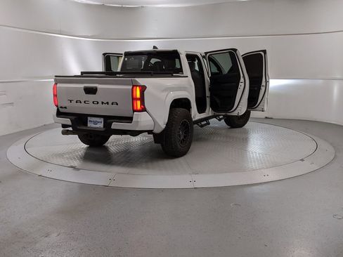Used 2024 Toyota Tacoma SR5 image 9