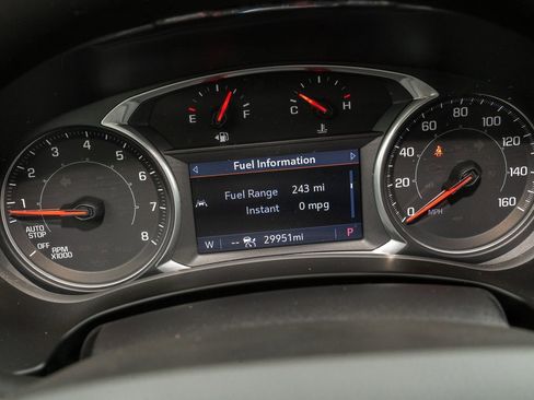 Used 2022 GMC Terrain SLT w/ Tech Package image 12