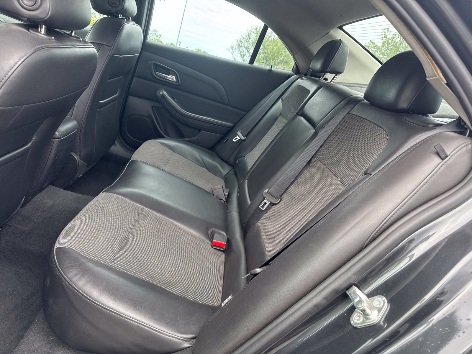 Used 2015 Chevrolet Malibu LT w/ Power Convenience Package FWD image 15