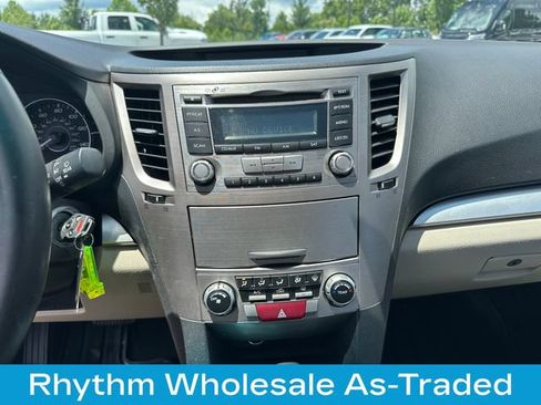 Used 2012 Subaru Outback 2.5i Premium AWD/4WD image 25