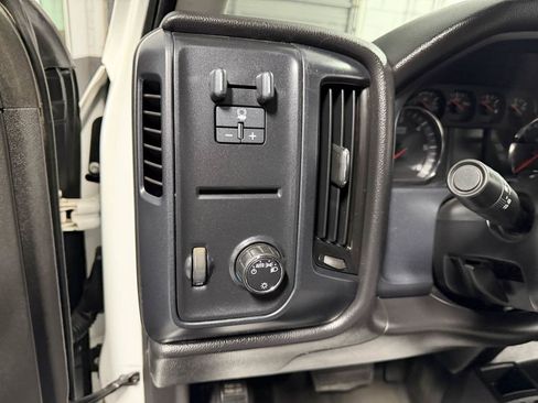 Used 2015 Chevrolet Silverado 2500 W/T w/ WT Fleet Convenience Package AWD/4WD image 17