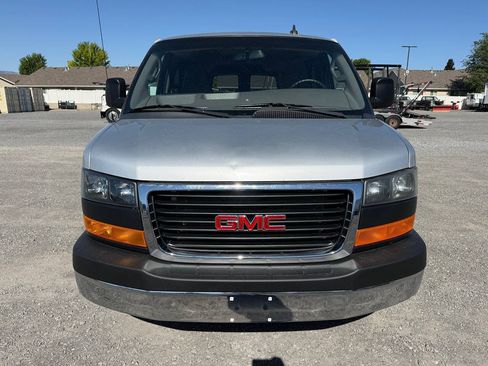 Used 2016 GMC Savana 3500 LT w/ LT Preferred Equipment Group RWD image 8