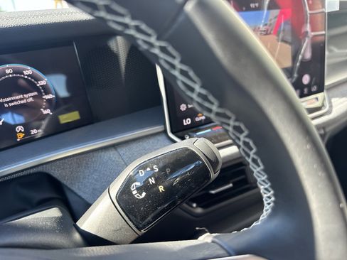 New 2026 Volkswagen Tiguan S image 30