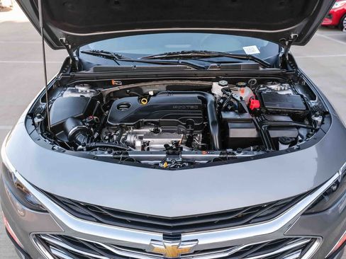 Used 2024 Chevrolet Malibu LS FWD image 28
