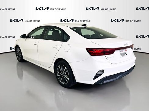 Certified 2023 Kia Forte LXS w/ LXS Technology Package FWD image 6