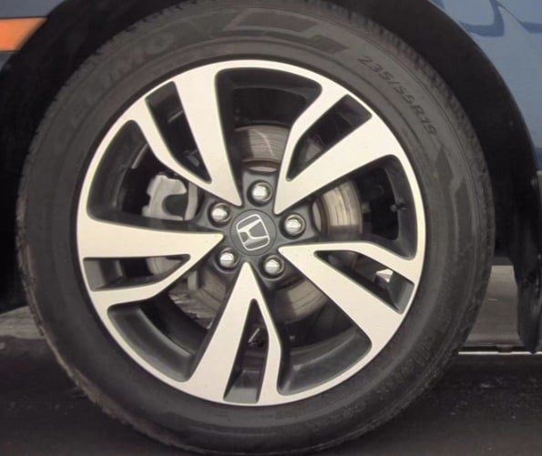 Used 2024 Honda Odyssey Touring image 14