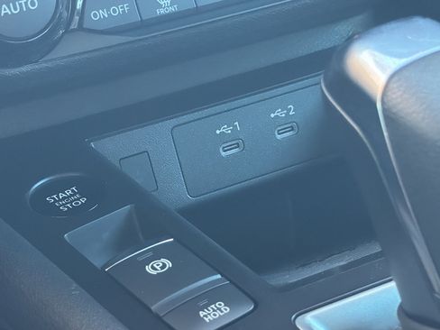 New 2026 Nissan Kicks SV w/ SV Premium Package image 27