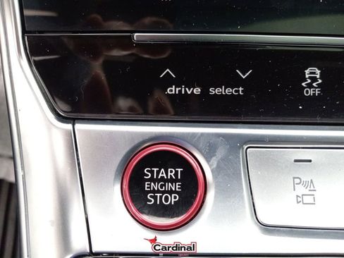 Used 2022 Audi RS 7 Sportback w/ Black Optic Package image 34