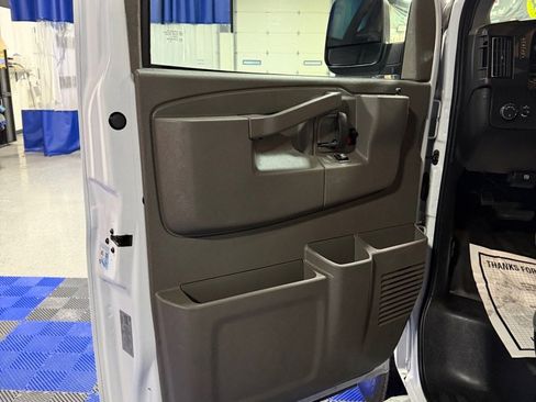 Used 2024 Chevrolet Express 2500 w/ Driver Convenience Package image 14