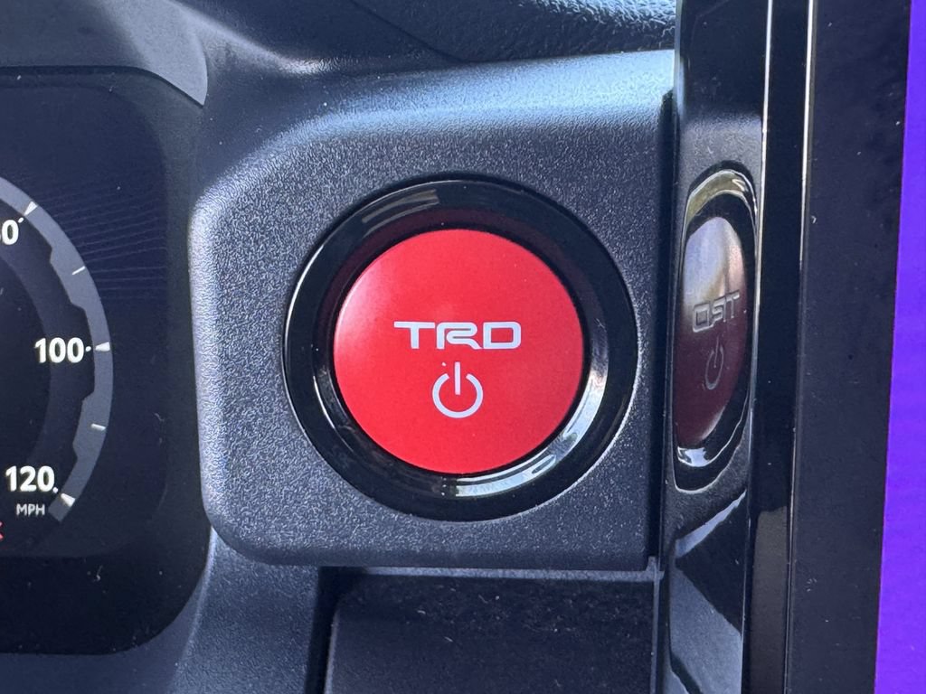 Used 2025 Toyota 4Runner TRD Off-Road Premium w/ Tow Technology Package AWD/4WD image 23