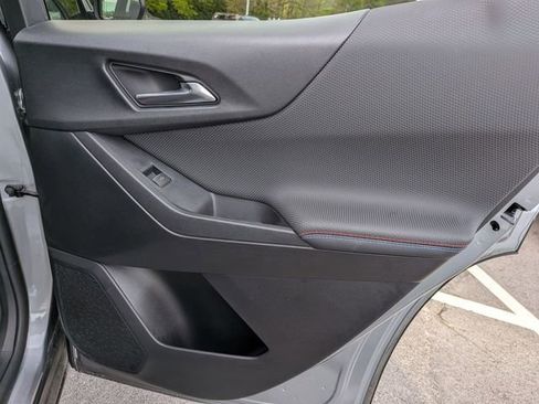 Used 2025 Chevrolet Equinox RS w/ Safety and Technology Package image 23