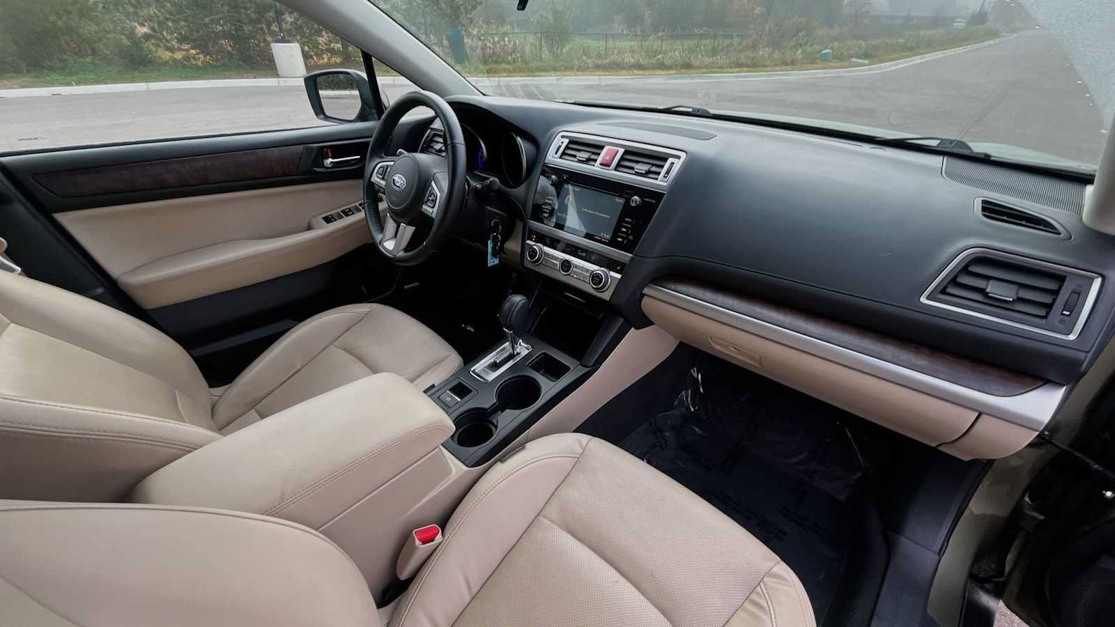 Used 2015 Subaru Outback 2.5i Limited AWD/4WD image 10