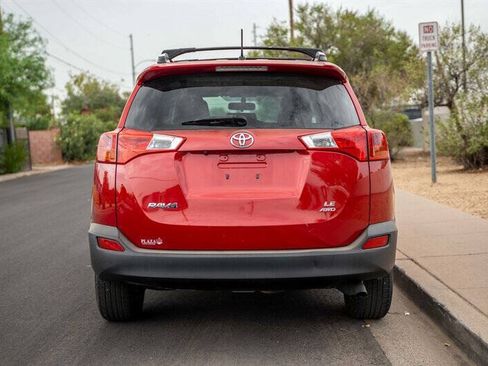 Used 2014 Toyota RAV4 LE AWD/4WD image 4