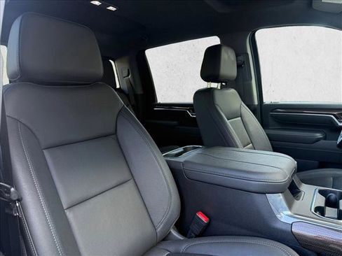 Used 2025 Chevrolet Silverado 3500 LT w/ Texas Edition AWD/4WD image 30