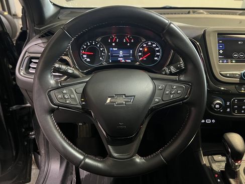 Certified 2022 Chevrolet Equinox RS image 17