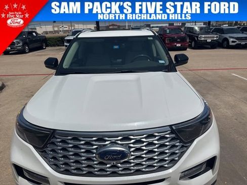 Certified 2023 Ford Explorer Platinum w/ Technology Package AWD/4WD image 2