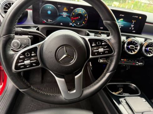 Used 2021 Mercedes-Benz A 220 4MATIC w/ Premium Package image 9