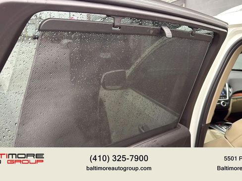 Used 2017 Acura MDX SH-AWD w/ Advance Package image 35