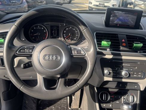 Used 2018 Audi Q3 2.0T Premium Plus w/ Premium Plus Package image 27