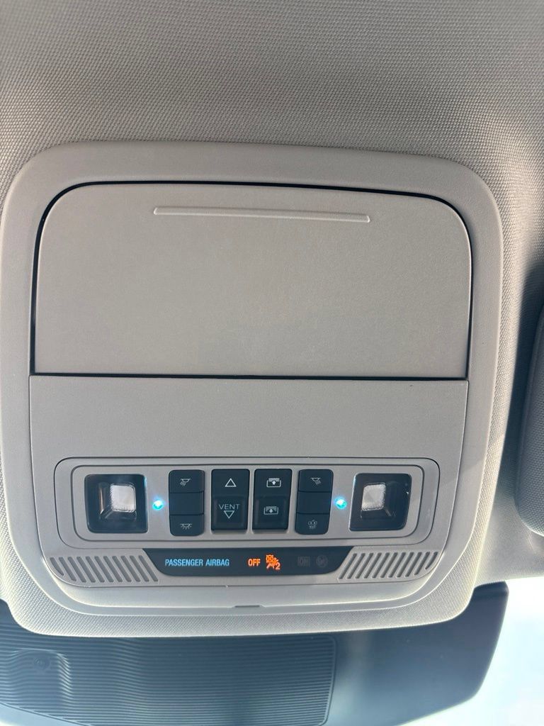 Used 2024 Ford Explorer Limited w/ Limited Technology Package AWD/4WD image 24