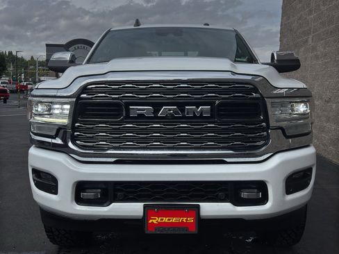 Used 2019 RAM 2500 Limited AWD/4WD image 2